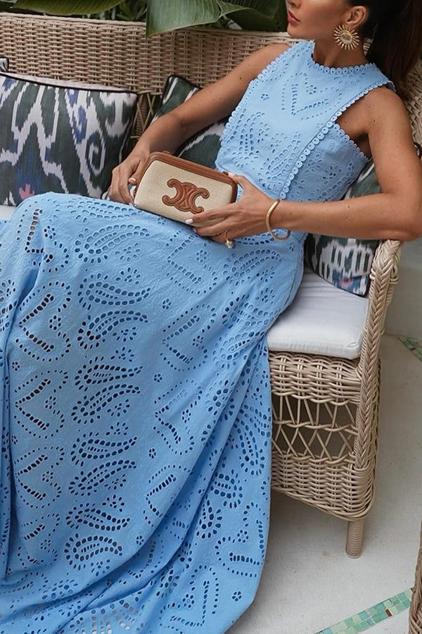 Maura™ | Komplett aus zartem Spitzenstoff