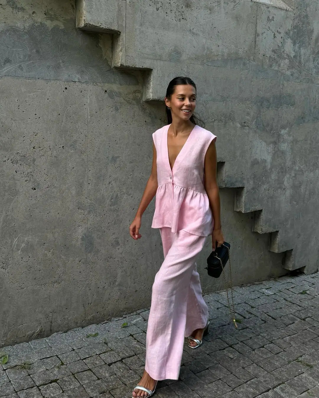 Laura™ | Elegantes und graziles Ensemble