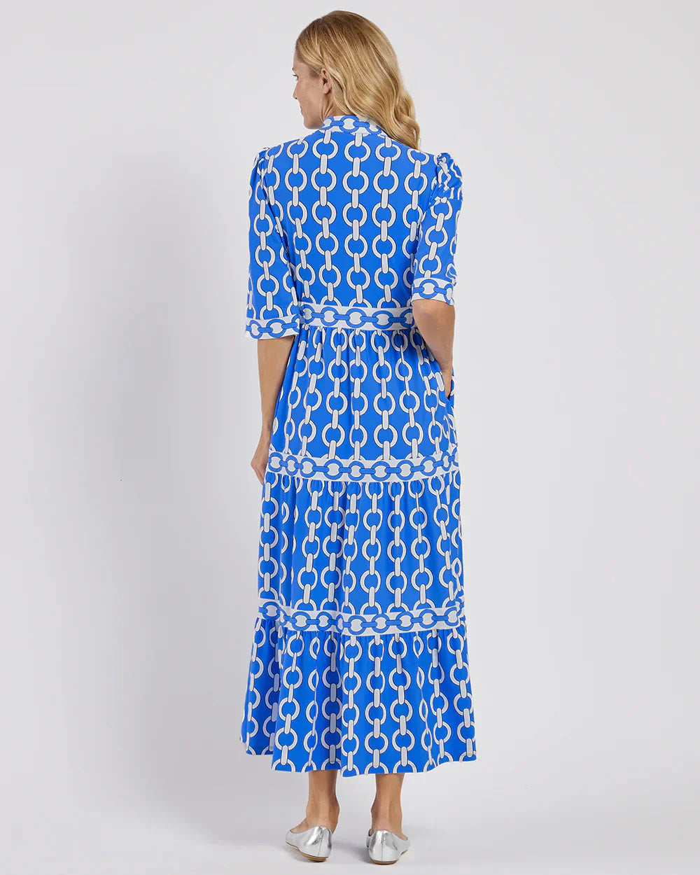 VIOLETTA | Elegantes Langkleid mit Grafischem Muster und Mediterranem Stil