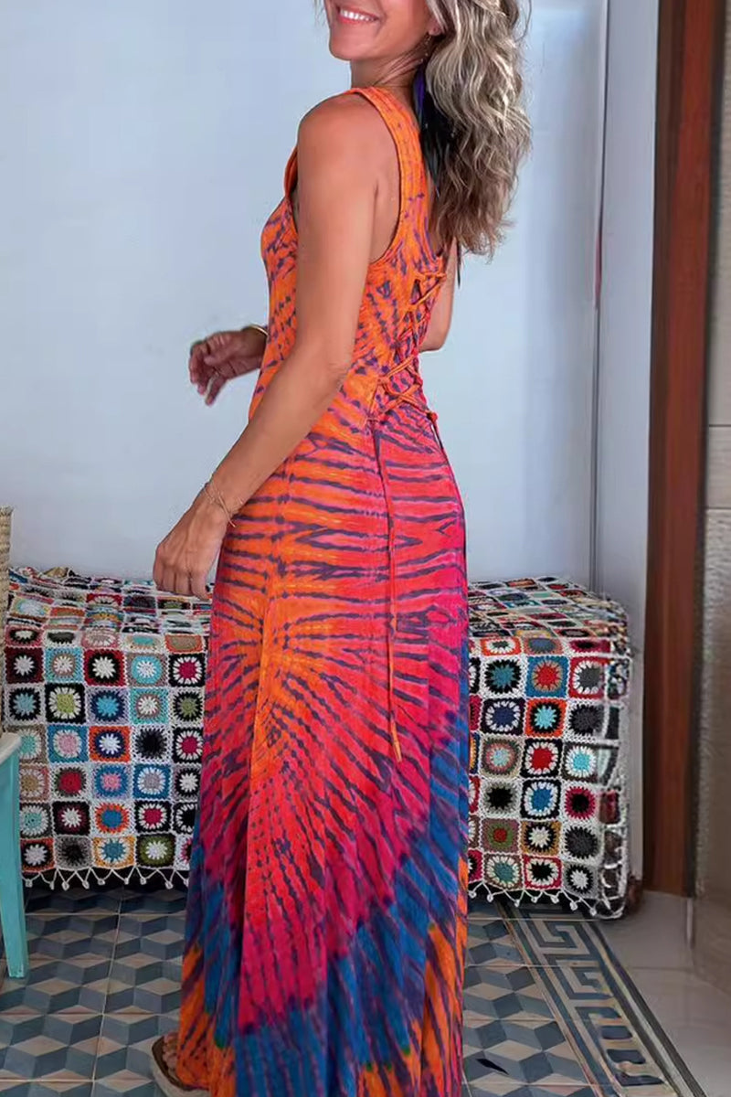 Chloe - Sexy Urlaubskleider mit Batikdruck und Trägerdesign und kontrastierendem Rundhalsausschnitt