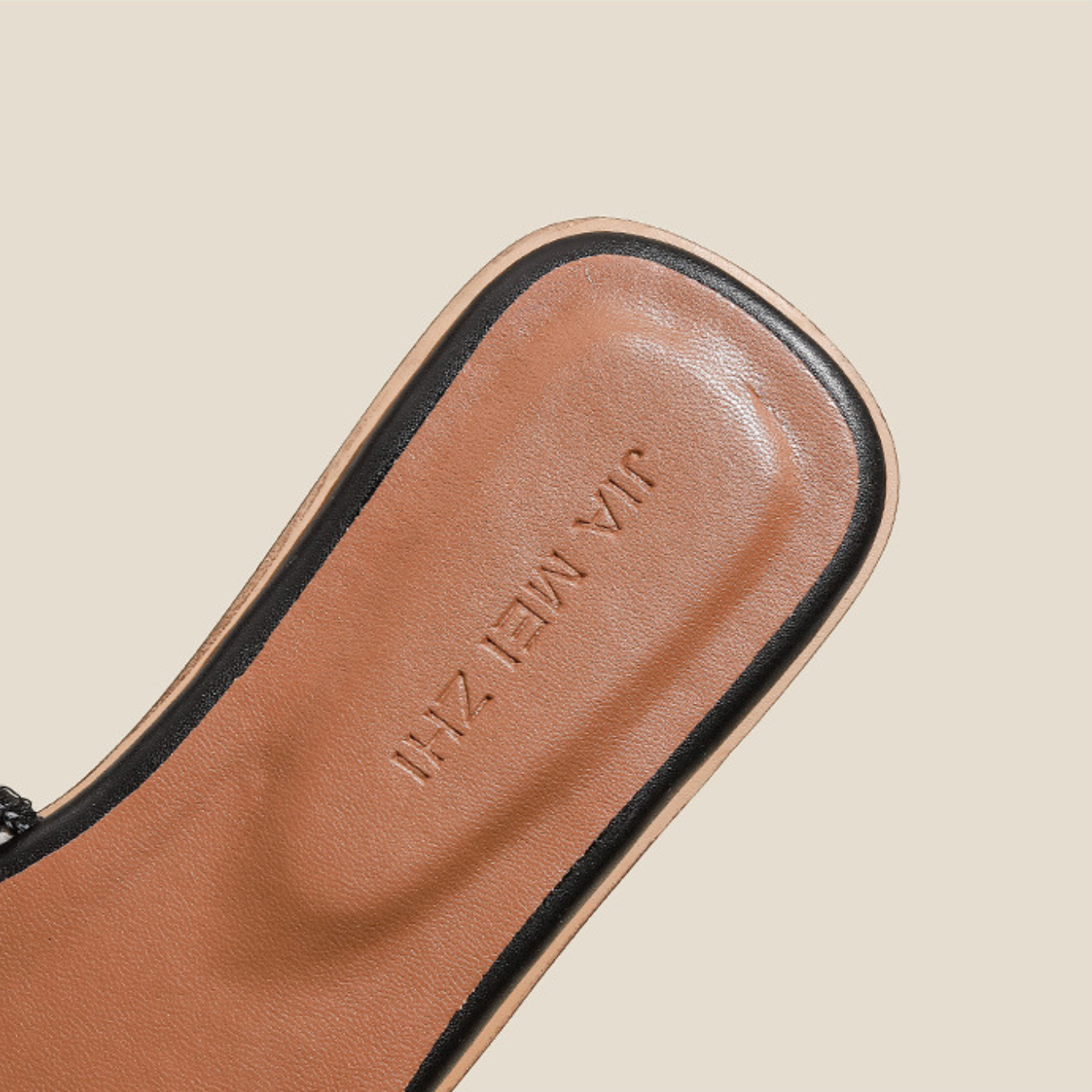 ÉLISE RAPHIA | ELEGANTE SANDALEN