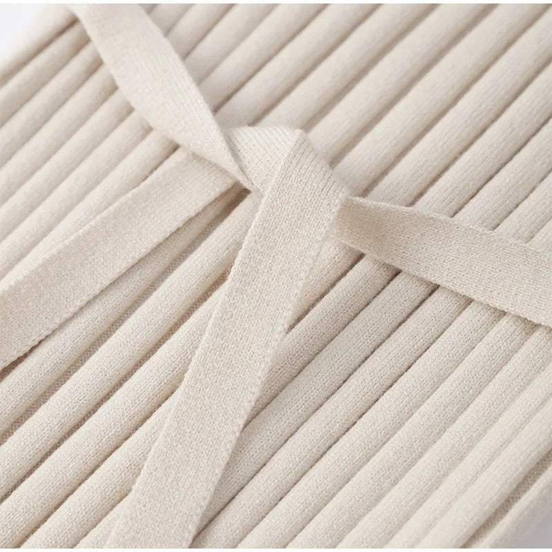 Angela | Einfarbiges Strick-Maxikleid