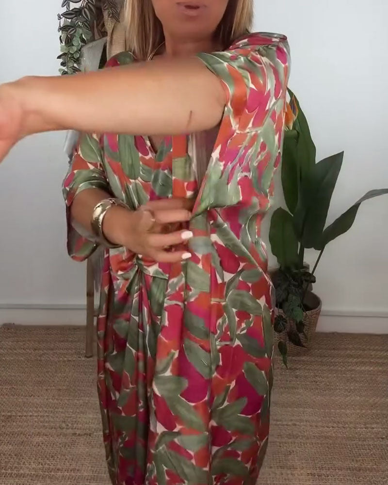 V-Ausschnitt Kleid mit gedrehtem Druck